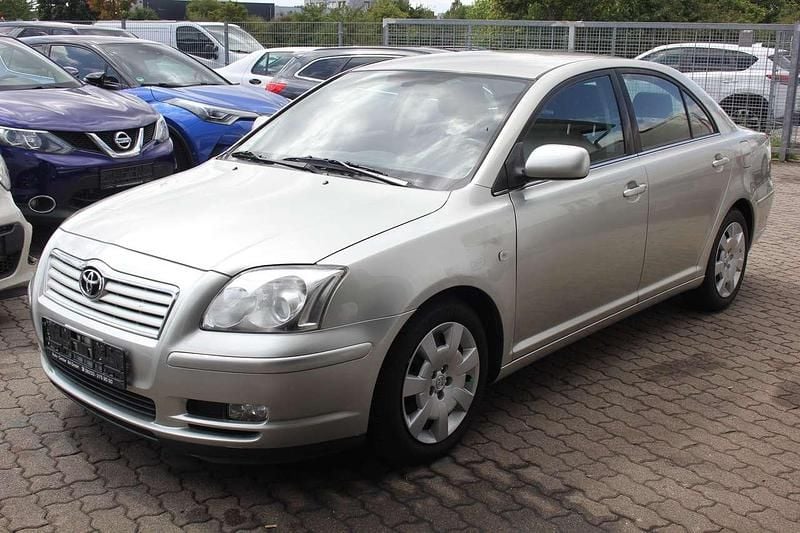 Silver metallic Gebraucht 2005 Toyota Avensis Sol Limousine | 3.900 € (Fairer Preis) - Bild 1/4