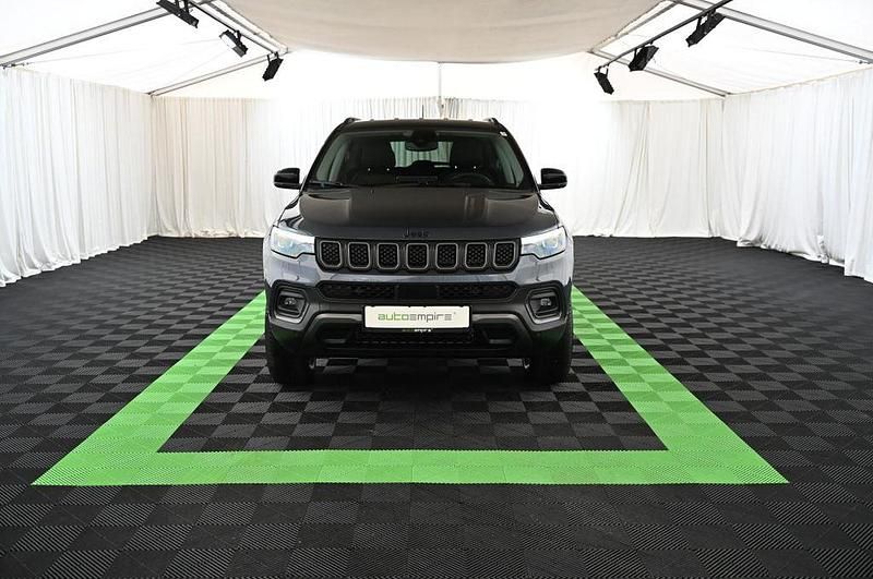 Gebraucht Jeep Compass Trailhawk 241 PS (177 kW) 2024 Blau SUV