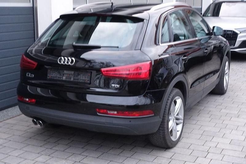 Gebraucht Audi Q3 Comfort 150 PS (110 kW) 2016 Schwarz SUV