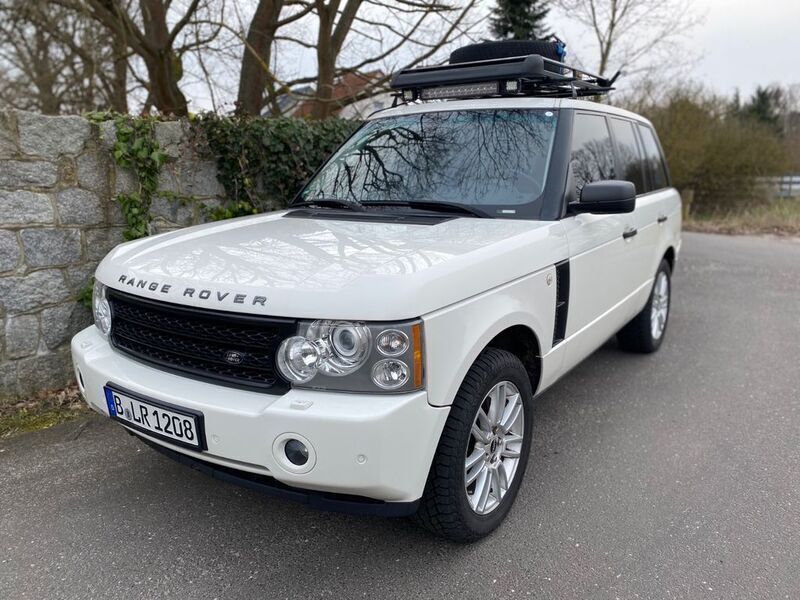 Weiß Gebraucht 2007 Land Rover Range Rover Vogue SUV | 11.500 € (Fairer Preis) - Bild 1/4