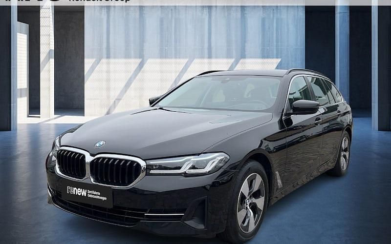 Gebraucht BMW 520 Performance 197 PS (144 kW) 2022 Schwarz Kombi