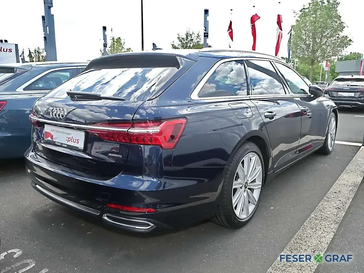 Gebraucht Audi A6 Design 265 PS (194 kW) 2023 Firmamentblau metallic Kombi