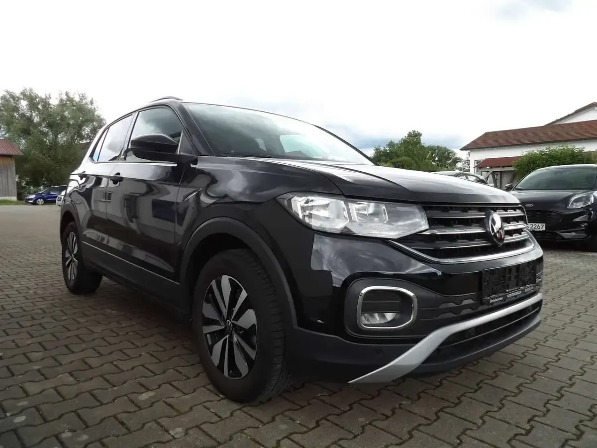 Gebraucht VW T-Cross Move 95 PS (69 kW) 2023 Deep blackperleffekt SUV