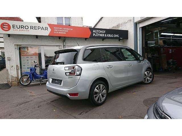 Gebraucht Citroën Grand C4 Picasso PureTech 131 PS (96 kW) 2016 Aluminium grau Van / Kleinbus