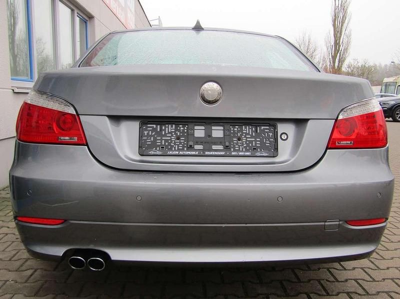 Gebraucht BMW 523 190 PS (139 kW) 2008 Spacegrau metallic Limousine