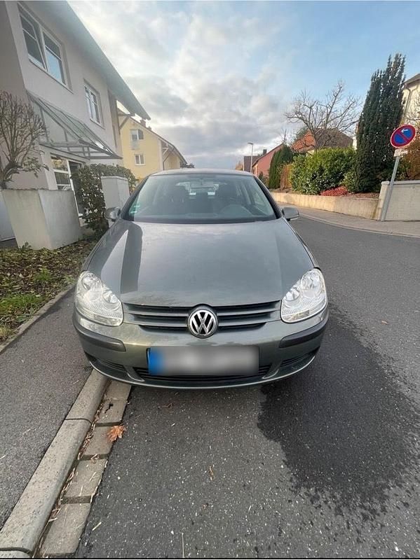 Gebraucht VW Golf IV 75 PS (55 kW) 2004 Grau Limousine