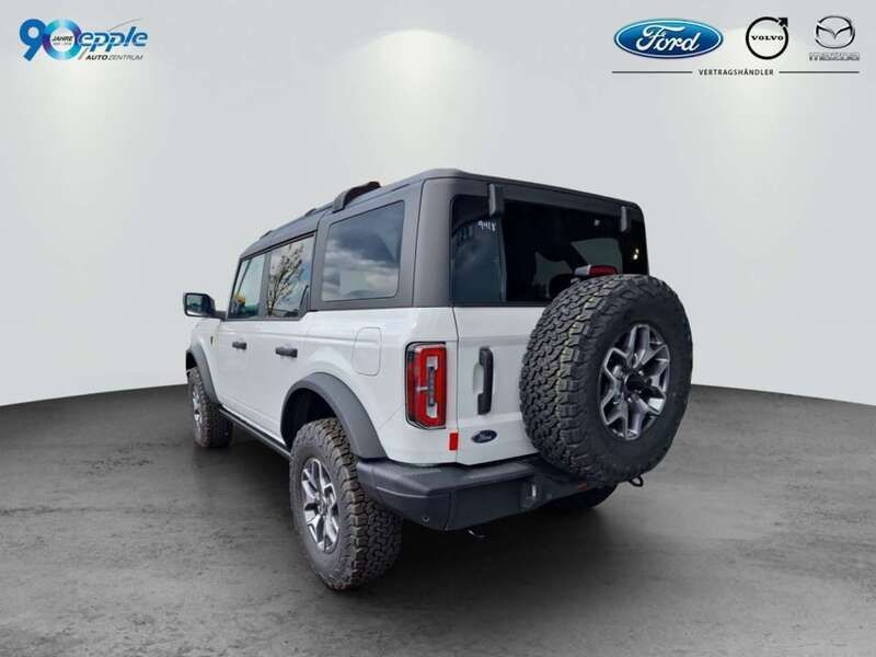 Gebraucht Ford Bronco 335 PS (246 kW) 2024 Oxford white SUV