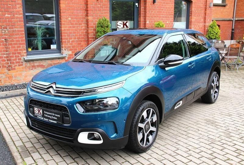 Blau Gebraucht 2018 Citroën C4 Cactus Shine Kleinwagen | 10.900 € (Fairer Preis) - Bild 1/4