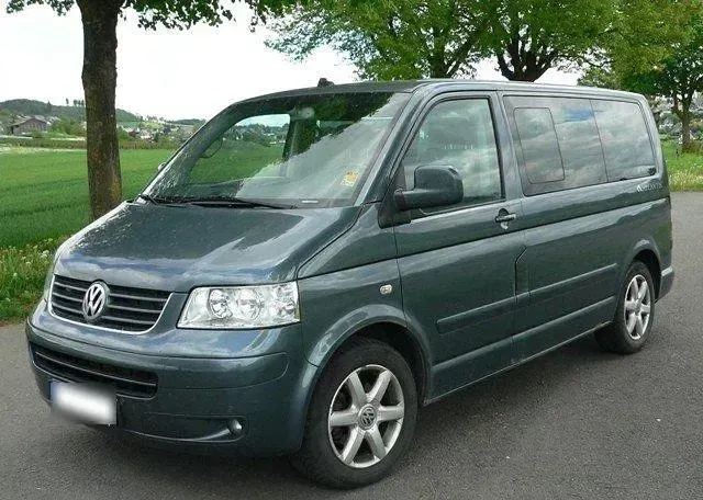 Gebraucht VW T5 174 PS (127 kW) 2008 Andere farben Van