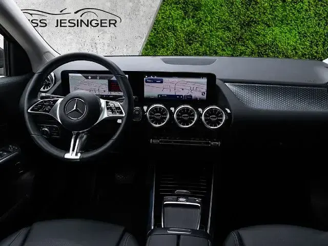 Gebraucht Mercedes EQA250 139 kW (190 PS) 2025 SUV
