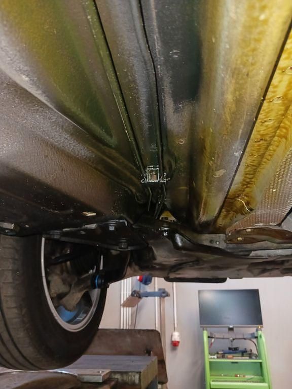 Gebraucht Volvo V70 271 PS (199 kW) 2000 Silber Kombi