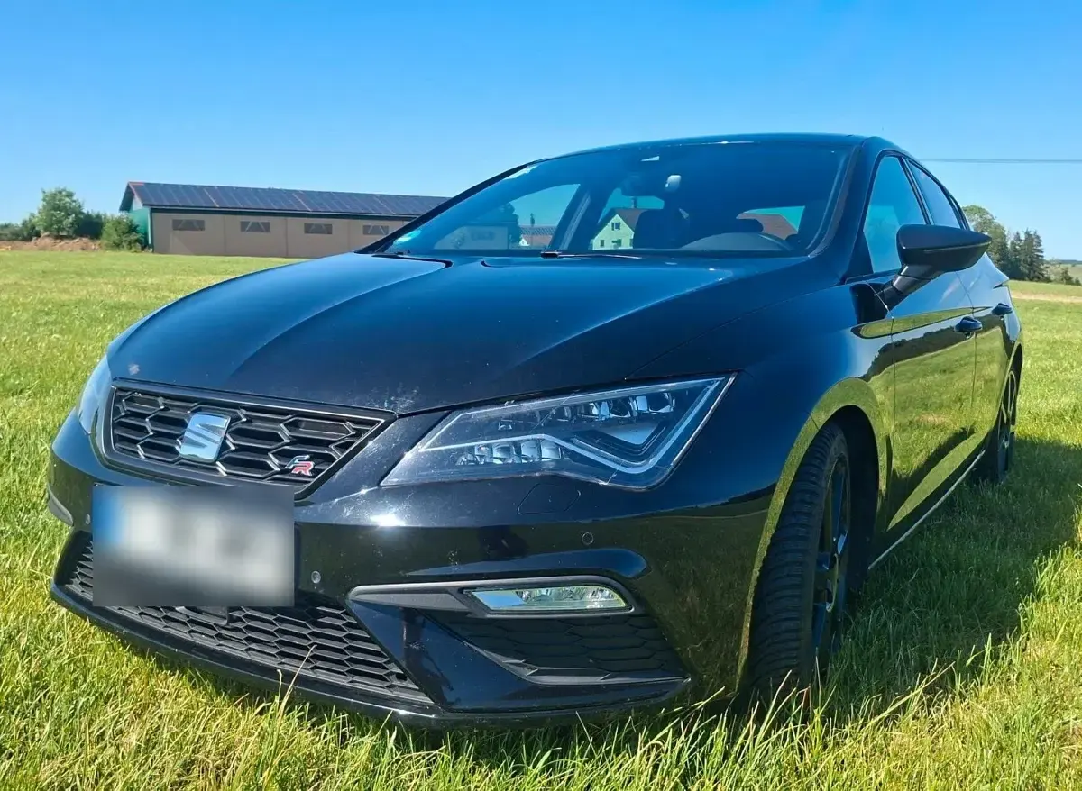 Gebraucht Seat Leon FR 150 PS (110 kW) 2020 Schwarz Limousine