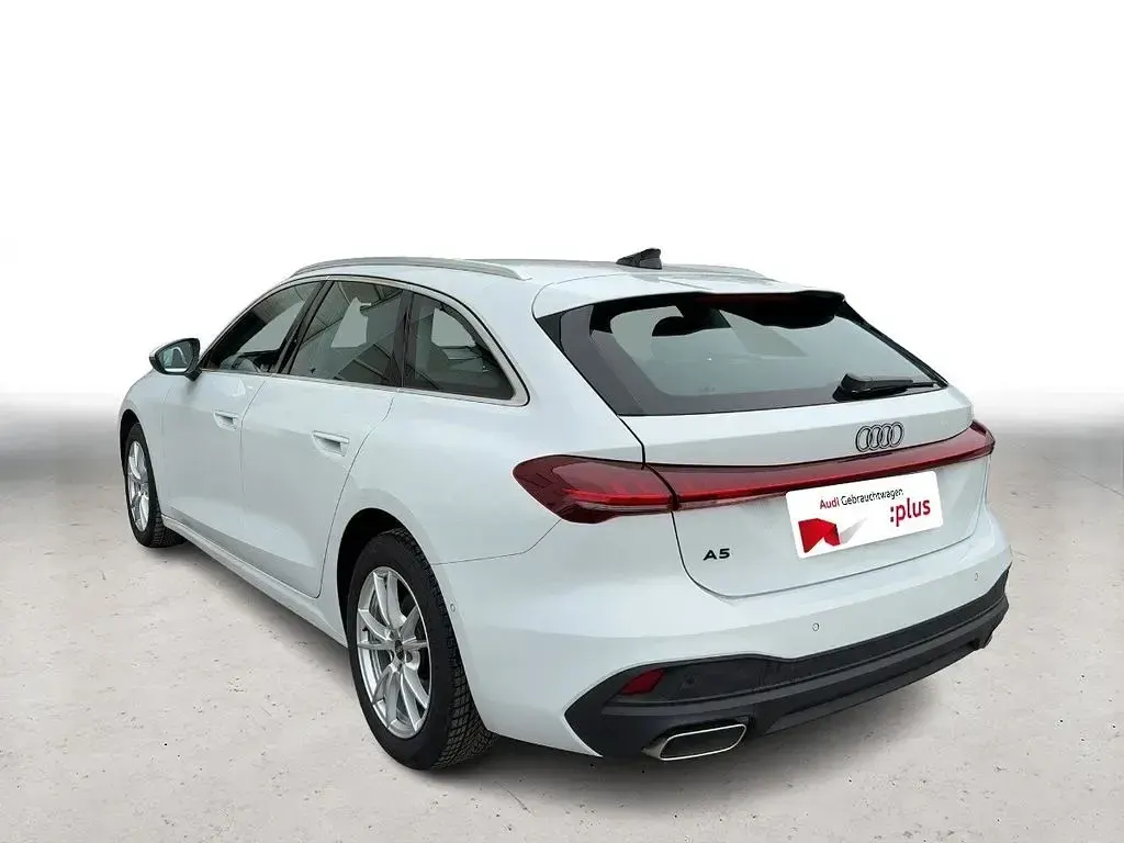 Gebraucht Audi A5 Sport 204 PS (150 kW) 2025 Weiß Kombi