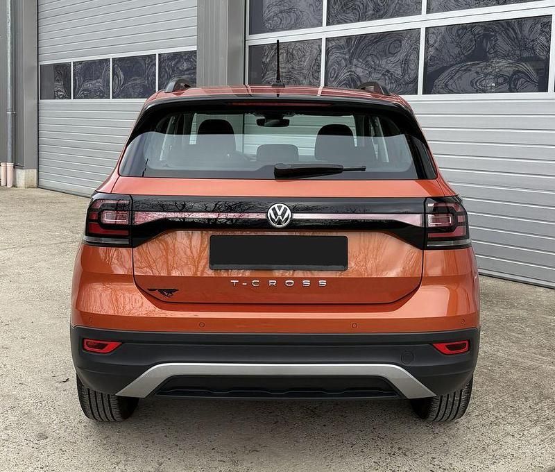 Gebraucht VW T-Cross Life 95 PS (69 kW) 2020 Orange SUV