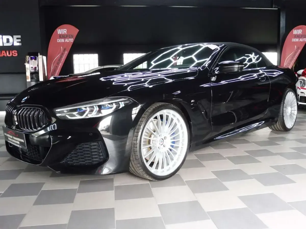 Gebraucht BMW 840 Cabriolet M Sport 320 PS (235 kW) 2019 Black sapphire metallic Cabrio