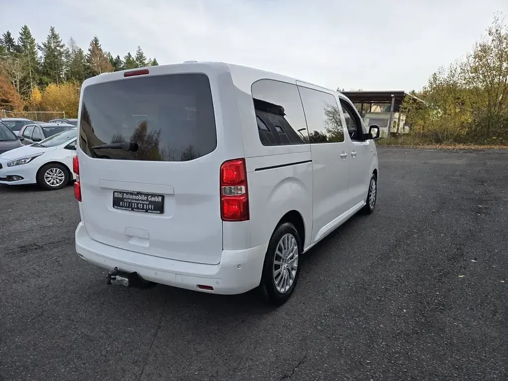 Gebraucht Opel Zafira Life Selection 120 PS (88 kW) 2021 Weiß Van / Kleinbus