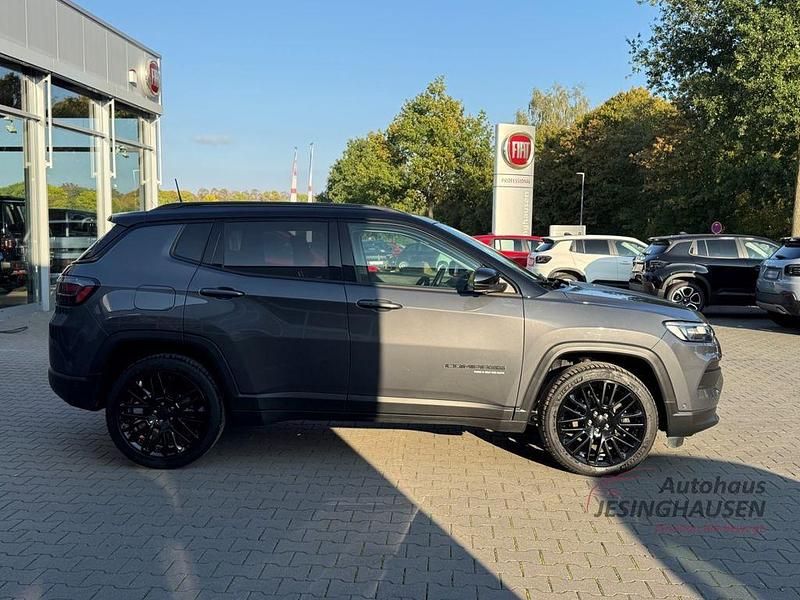 Gebraucht Jeep Compass Limited 190 PS (139 kW) 2022 Graphite grey metallic) (grau SUV