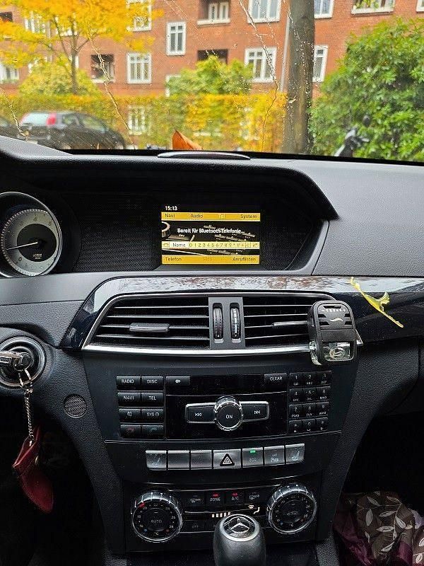 Gebraucht Mercedes C180 156 PS (114 kW) 2012 Schwarz Coupé