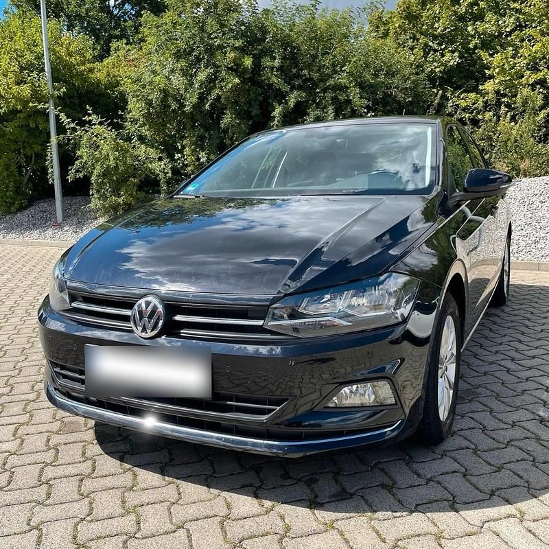 Gebraucht VW Polo Highline 95 PS (69 kW) 2018 Schwarz Kleinwagen
