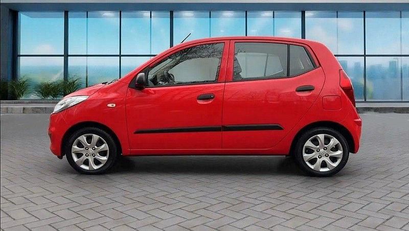 Gebraucht Hyundai i10 Edition 69 PS (50 kW) 2012 Rot Kleinwagen