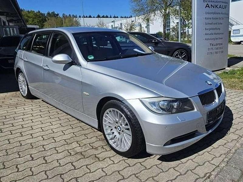 Używany BMW 330 272 KM (200 kW) 2008 Srebrny Kombi