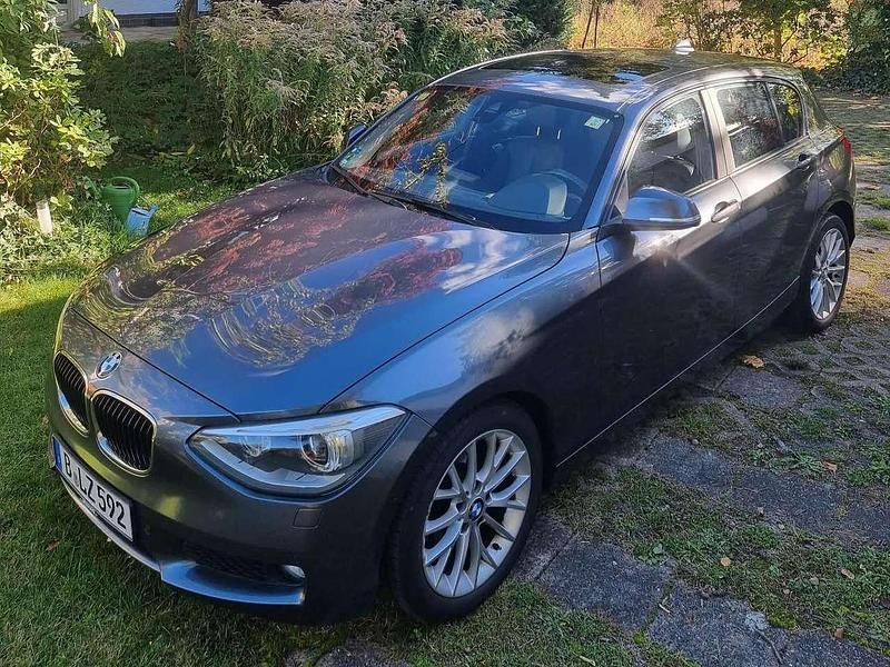 Gebraucht BMW 120 Advantage 184 PS (135 kW) 2013 Grau Kleinwagen