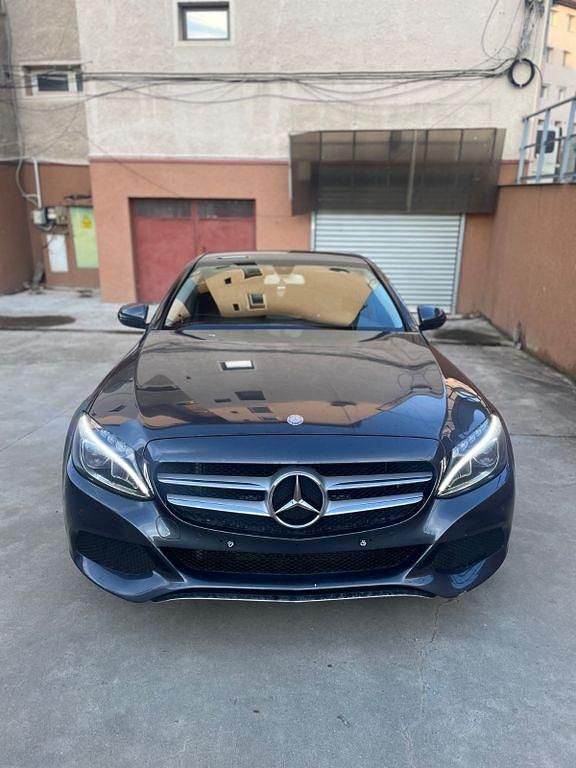 Gebraucht Mercedes C180 Edition 156 PS (114 kW) 2016 Grau Limousine