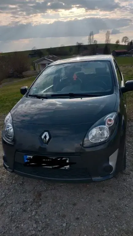 Second-hand Renault Twingo 75 CP (55 kW) 2011 Negru Hatchback