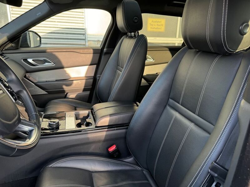 Gebraucht Land Rover Range Rover Velar SE Dynamic 275 PS (202 kW) 2019 Schwarz SUV