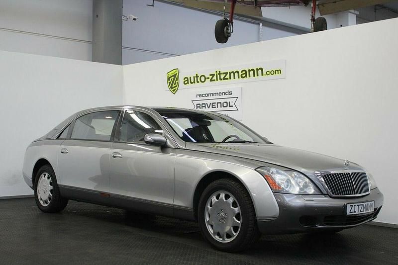 Grau Gebraucht 2003 Maybach 62 Limousine | 115.900 € - Bild 1/4