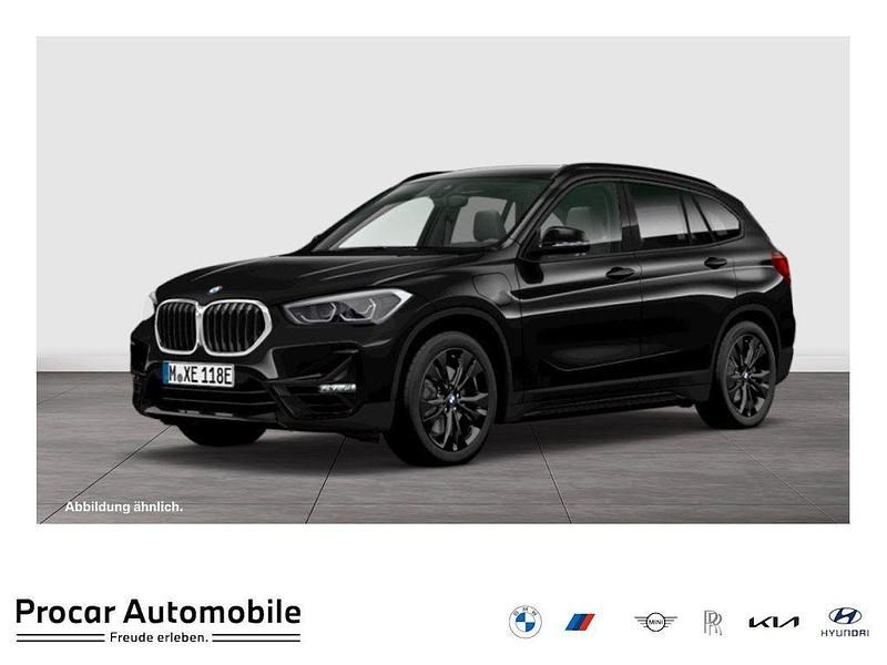 Schwarz Gebraucht 2020 BMW X1 Sport Line SUV | 21.990 € (Superpreis) - Bild 1/4