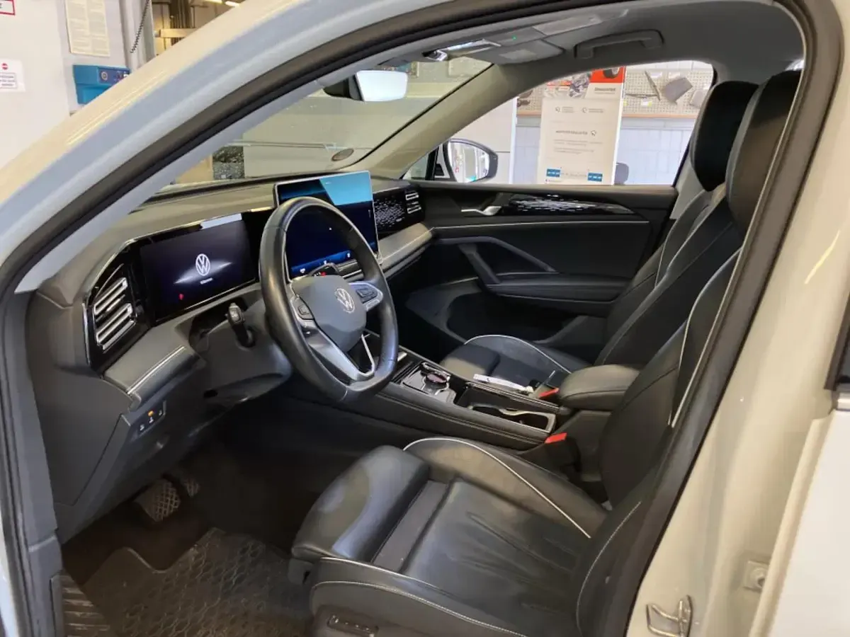 Gebraucht VW Tiguan Elegance 193 PS (141 kW) 2024 SUV