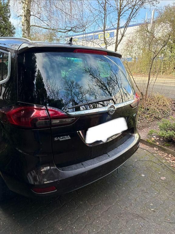 Gebraucht Opel Zafira Tourer Edition 131 PS (96 kW) 2012 Braun Van / Kleinbus