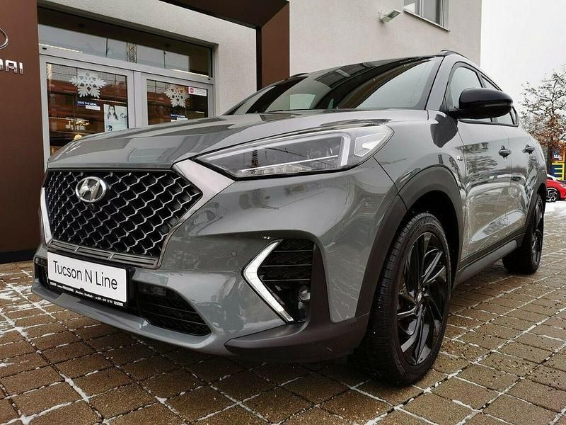 Grau Gebraucht 2019 Hyundai Tucson N Line SUV | 21.517 € (Superpreis) - Bild 1/4