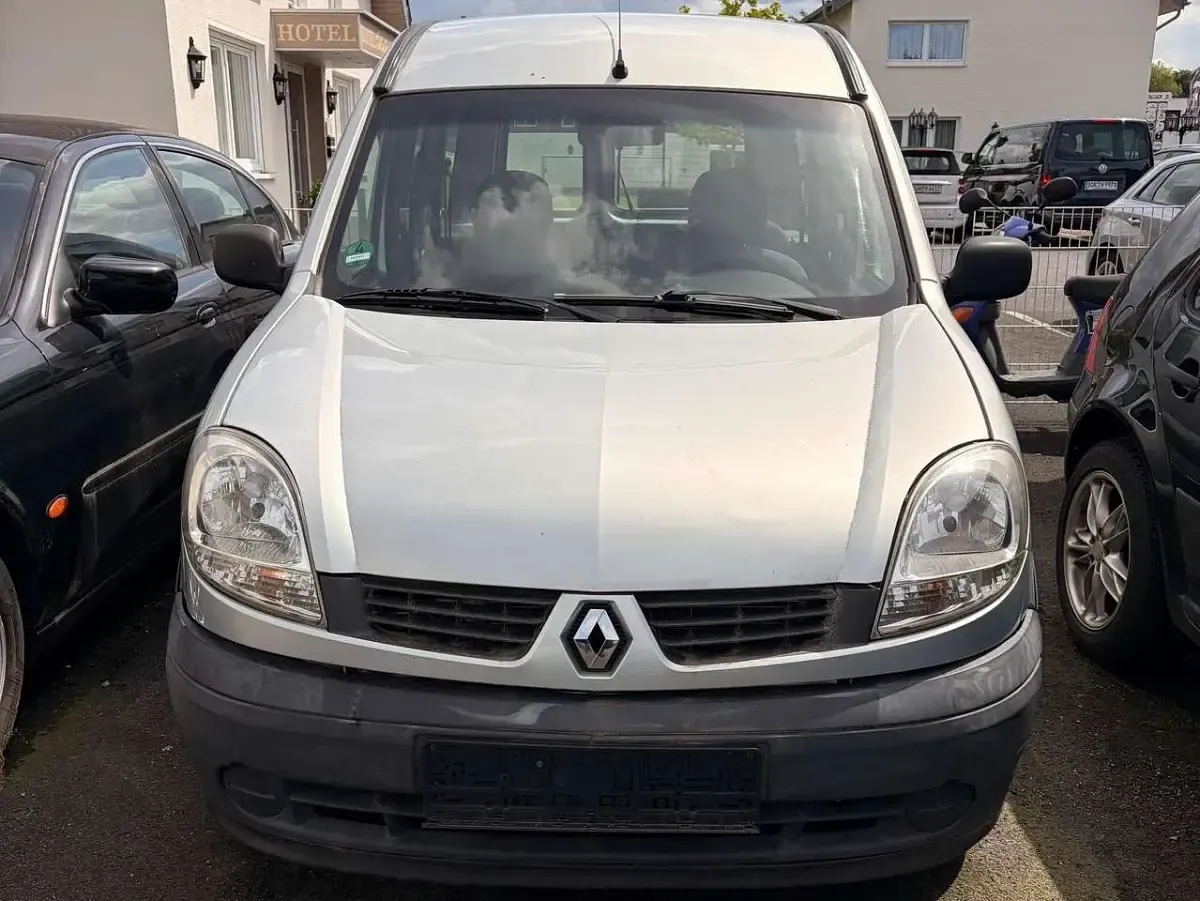 Gebraucht Renault Kangoo Campus 75 PS (55 kW) 2008 Space grau Van / Kleinbus