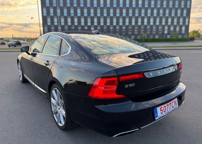 Gebraucht Volvo S90 Inscription 321 PS (236 kW) 2017 Schwarz Limousine