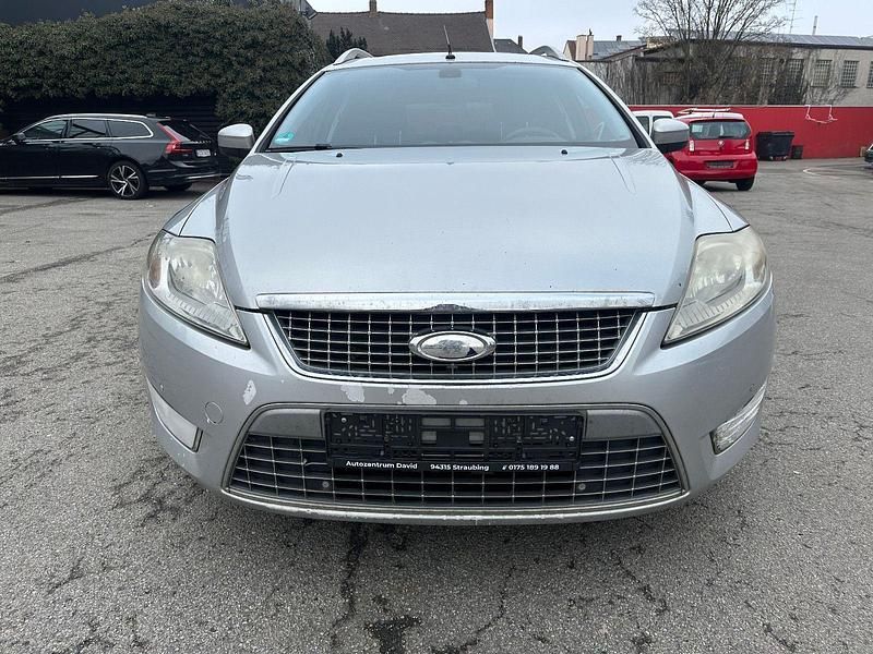 Gebraucht Ford Mondeo Titanium 140 PS (102 kW) 2008 Silber Kombi