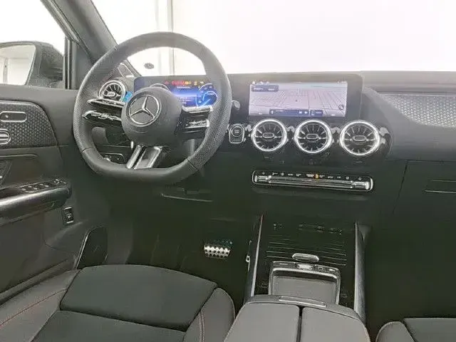 Gebraucht Mercedes EQA250 139 kW (190 PS) 2025 SUV