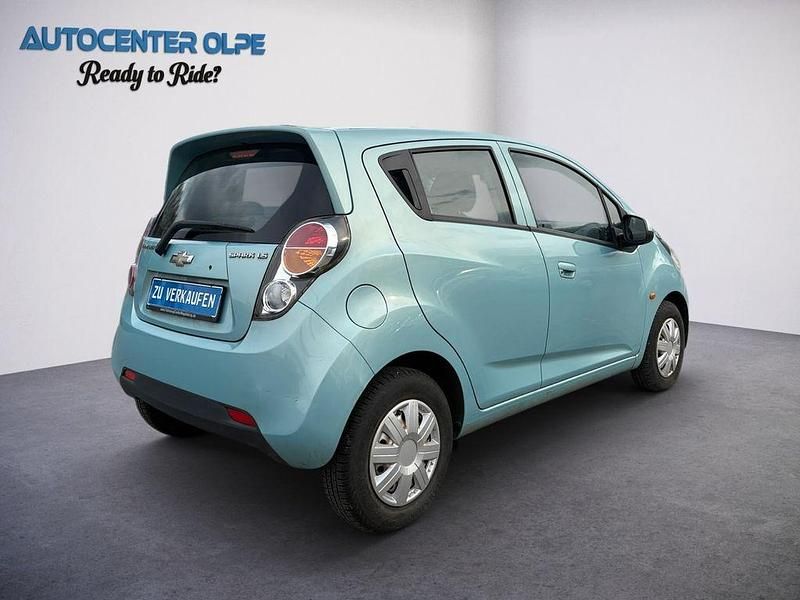 Gebraucht Chevrolet Spark 68 PS (50 kW) 2011 Grün Kleinwagen