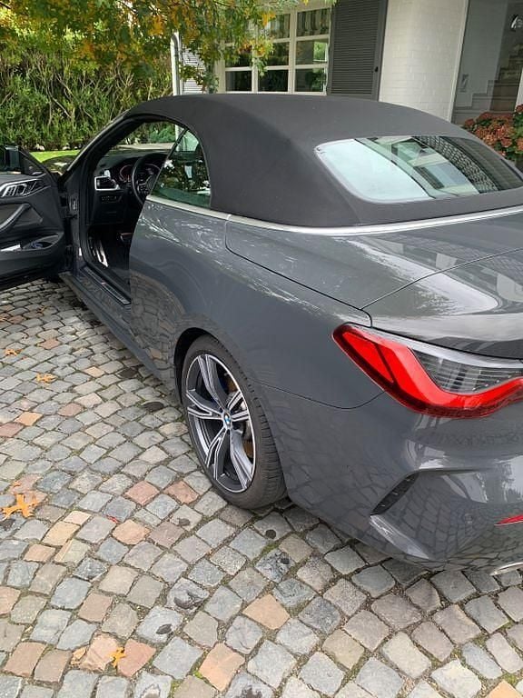 Grau Gebraucht 2021 BMW 430 Cabriolet M Sport Cabrio | 45.000 € (Fairer Preis) - Bild 1/4