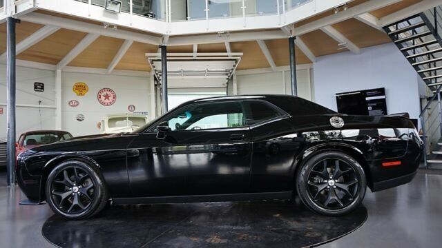 Gebraucht Dodge Challenger 377 PS (277 kW) 2018 Schwarz metallic Coupé