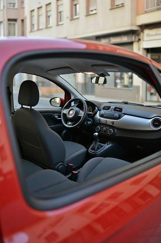 Gebraucht Fiat Punto 70 PS (51 kW) 2012 Rot Kleinwagen