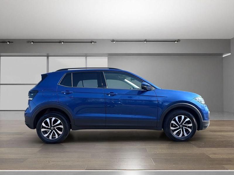 Gebraucht VW T-Cross Active 110 PS (80 kW) 2021 Reef blue metallic (metallic) SUV