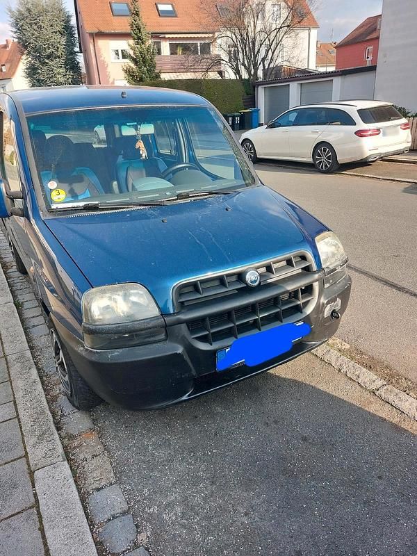 Gebraucht Fiat Doblò 120 PS (88 kW) 2004 Blau Van / Kleinbus