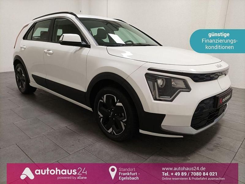 Weiß Gebraucht 2022 Kia e-Niro Edition 7 SUV | 20.770 € (Superpreis) - Bild 1/4