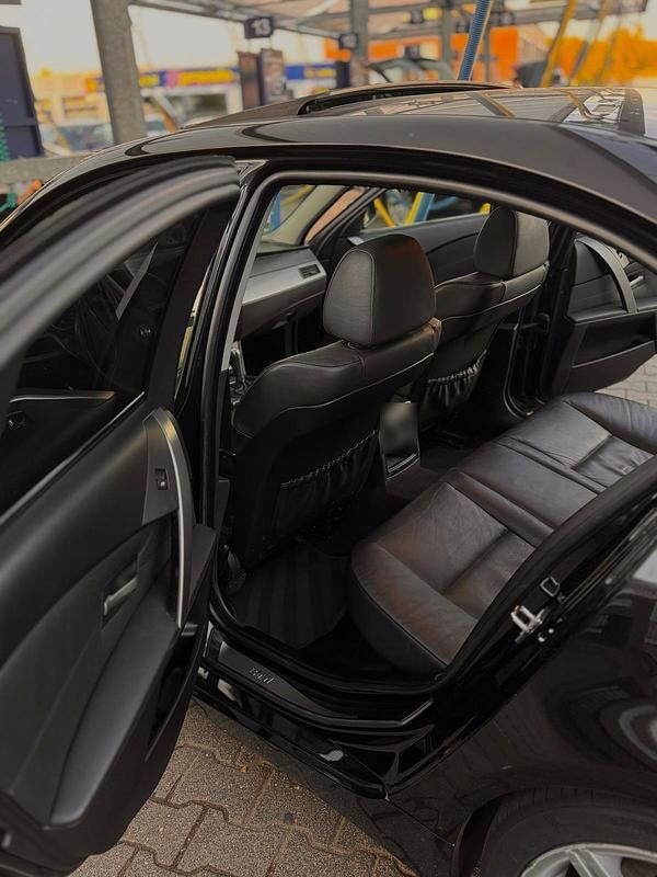 Gebraucht BMW 525 2004 Schwarz Limousine