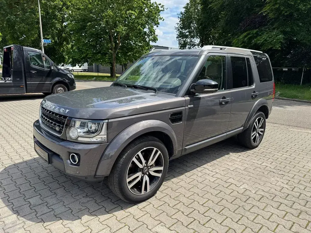 Gebraucht Land Rover Discovery Landmark 256 PS (188 kW) 2016 Grau SUV