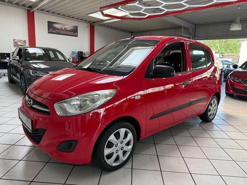 Rot Gebraucht 2012 Hyundai i10 Classic Kleinwagen | 3.300 € (Fairer Preis) - Bild 1/4