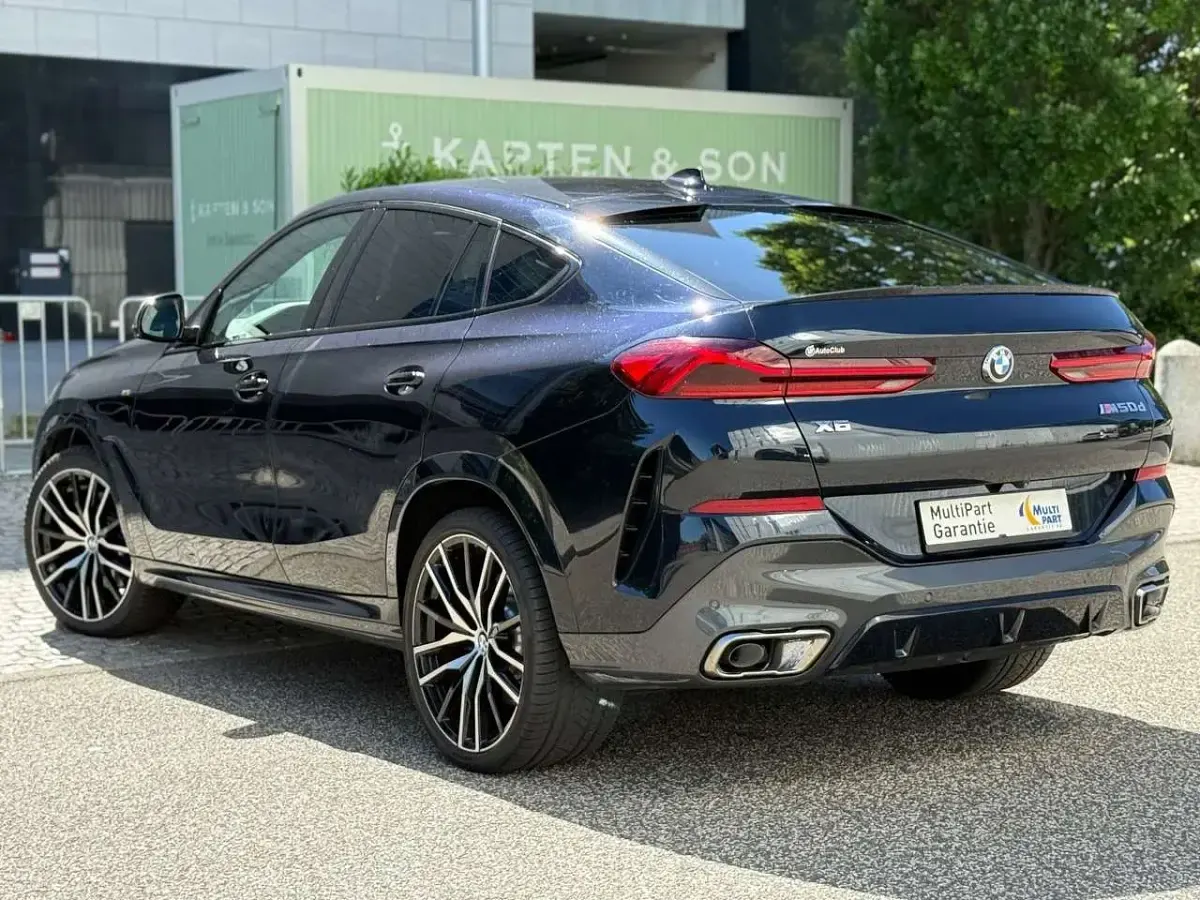 Gebraucht BMW X6 400 PS (294 kW) 2021 Carbonschwarz SUV