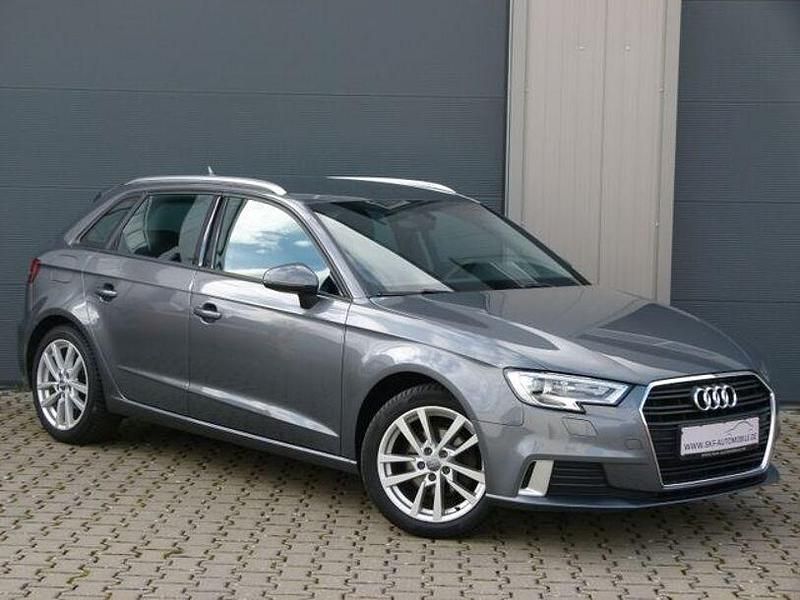 Gebraucht Audi A3 Sport 221 PS (162 kW) 2018 Monsungrau Limousine